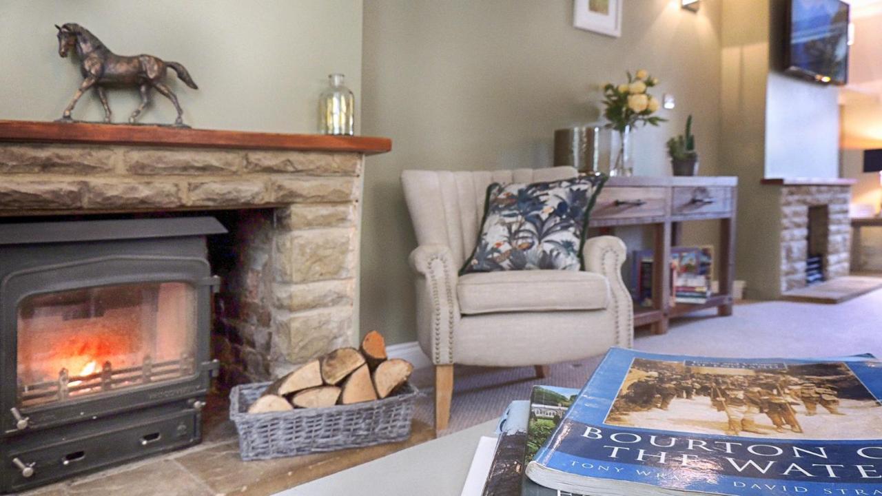 Ivy Cottage Bourton-on-the-Water Exterior photo
